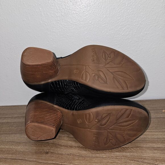 Dansko Women's Size EUR 38 US 7.5-8 Black Leather Marcia 3" Booties Clogs - Picture 8 of 11